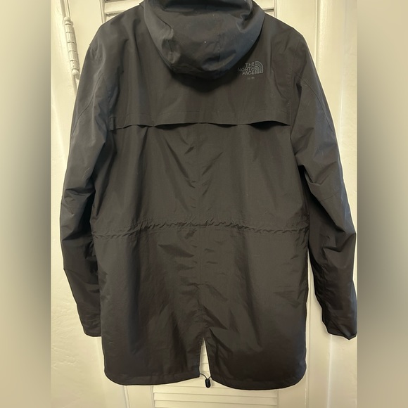 North Face Rain Parka - Picture 2 of 4